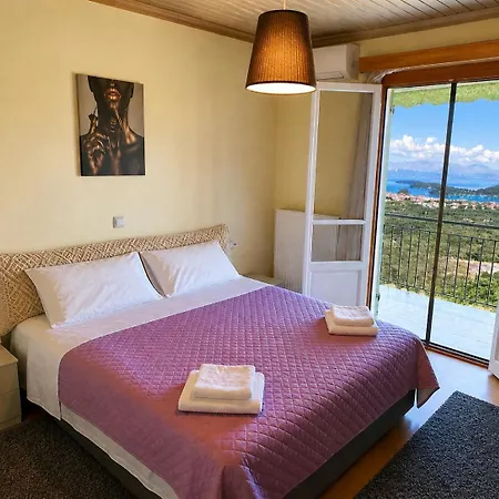 Thalia's Mountain View Apartment